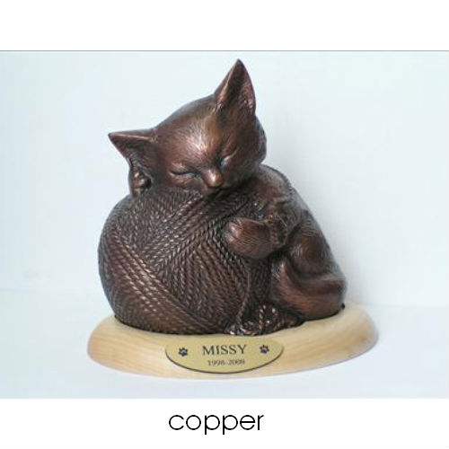 Precious Kitty Pet Urn. Can be Personalized - Click Image to Close