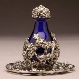 Victorian Tear Bottle & FREE Matching Filigree Tray