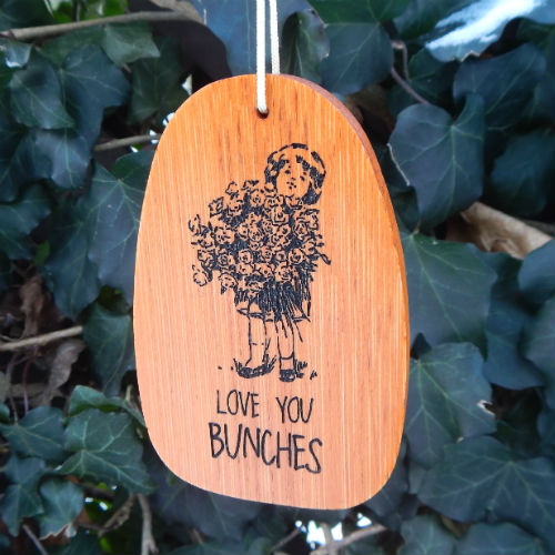 Medium "LOVE YOU BUNCHES" Wind Chime. Personalized - Click Image to Close